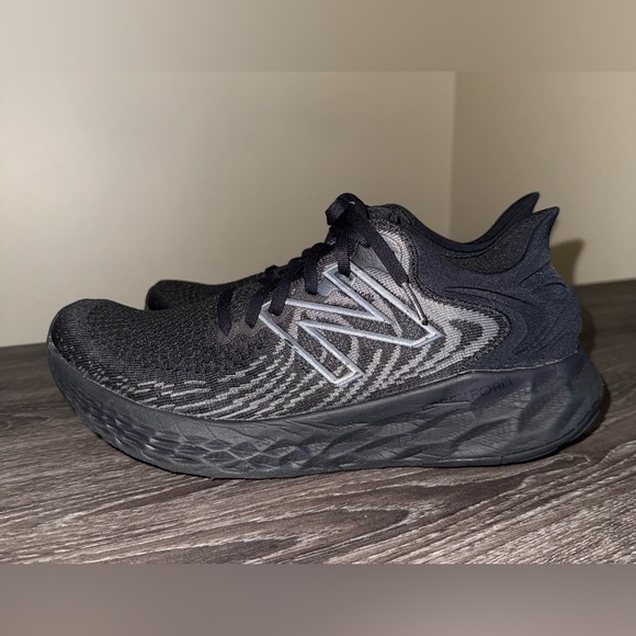New Balance Fresh Foam 1080v11 running Men shoes size 10 main image 10